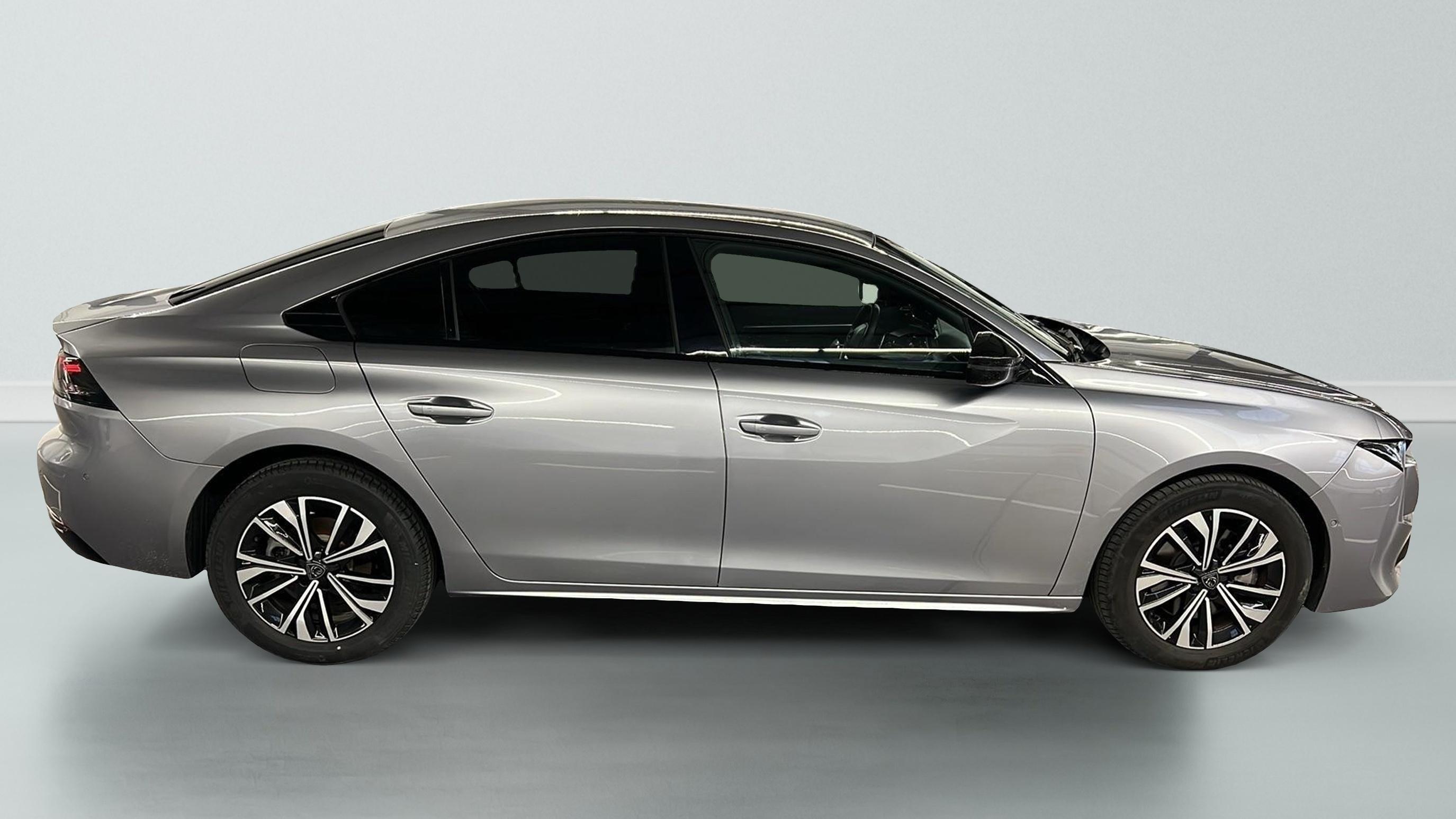 Peugeot 508 Hybrid 225 e-EAT8 Allure
