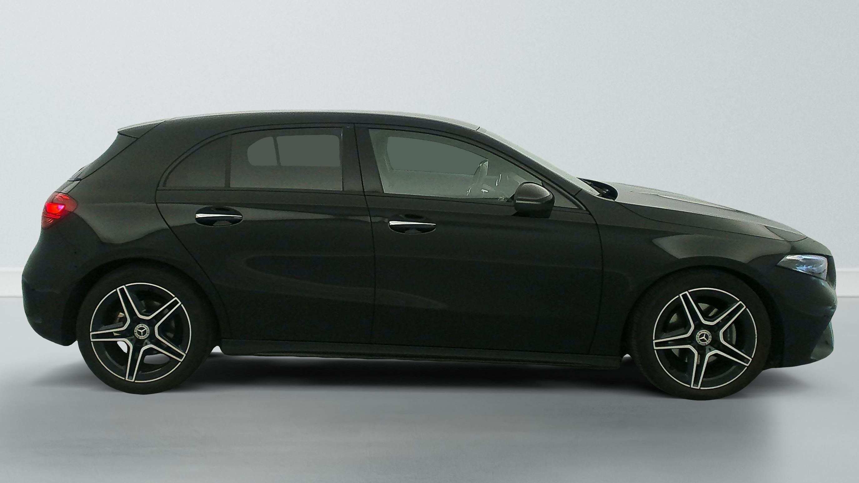 Mercedes-Benz Classe A 180 7G-DCT AMG LINE