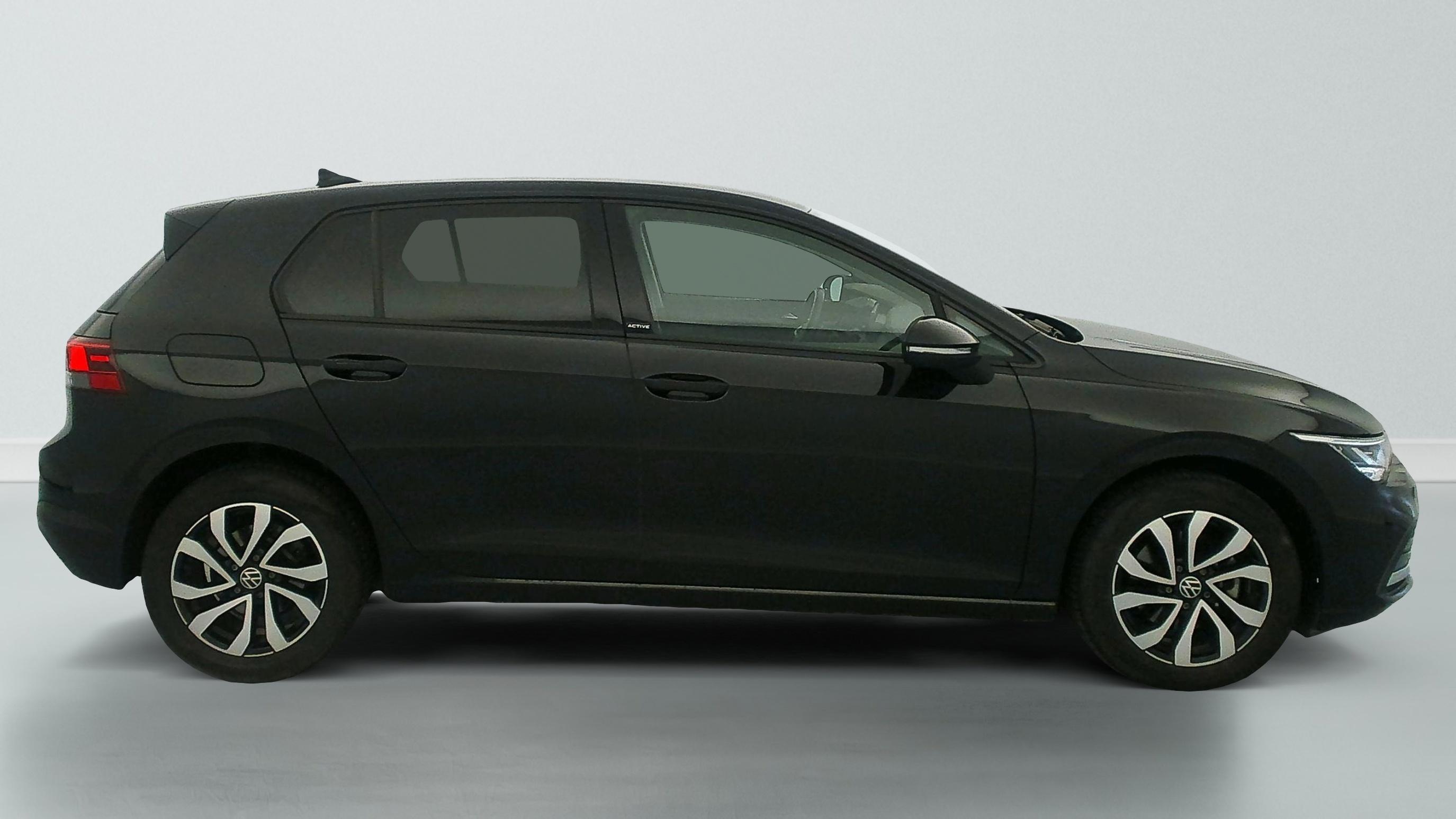 Volkswagen GOLF 8 1.0 TSI OPF 110 BVM6 ACTIVE