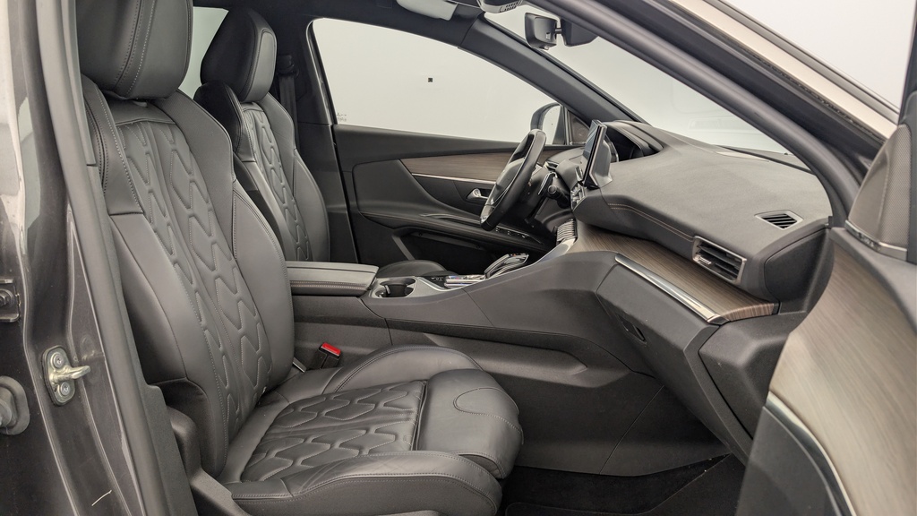 Peugeot 3008 Hybrid4 300 e-EAT8 GT Pack