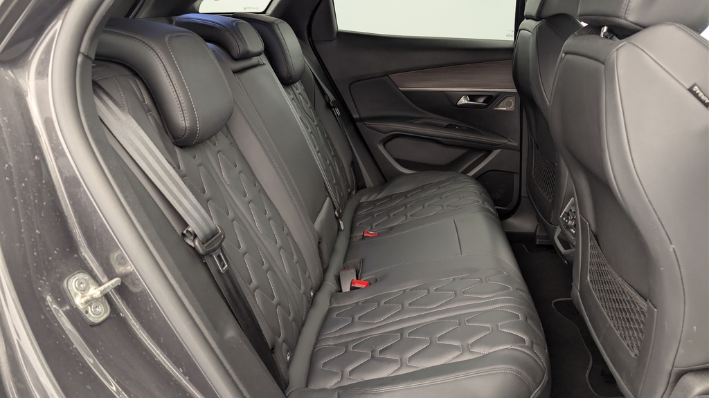 Peugeot 3008 Hybrid4 300 e-EAT8 GT Pack