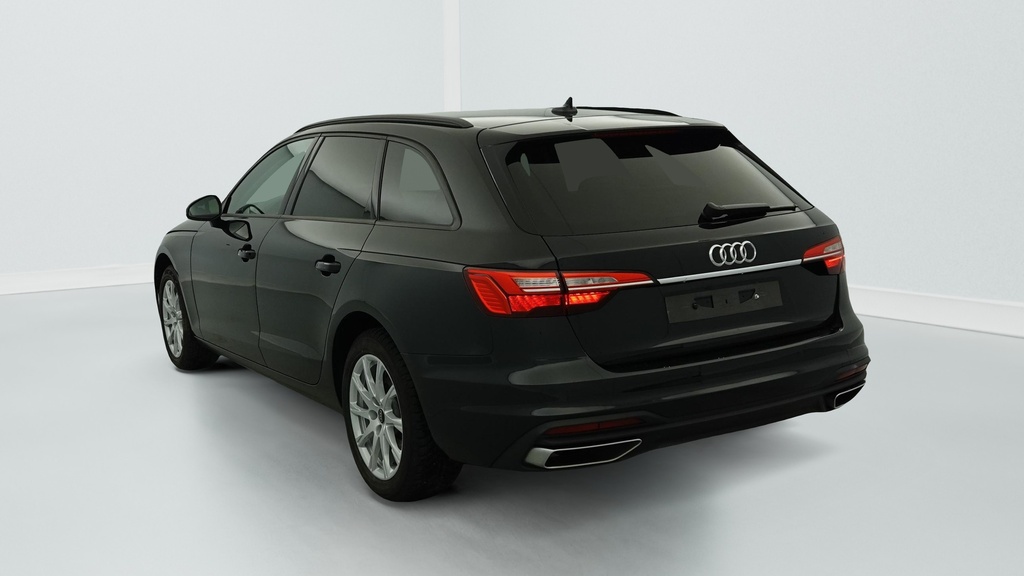 Audi A4 AVANT 35 TFSI 150 S tronic 7 Design