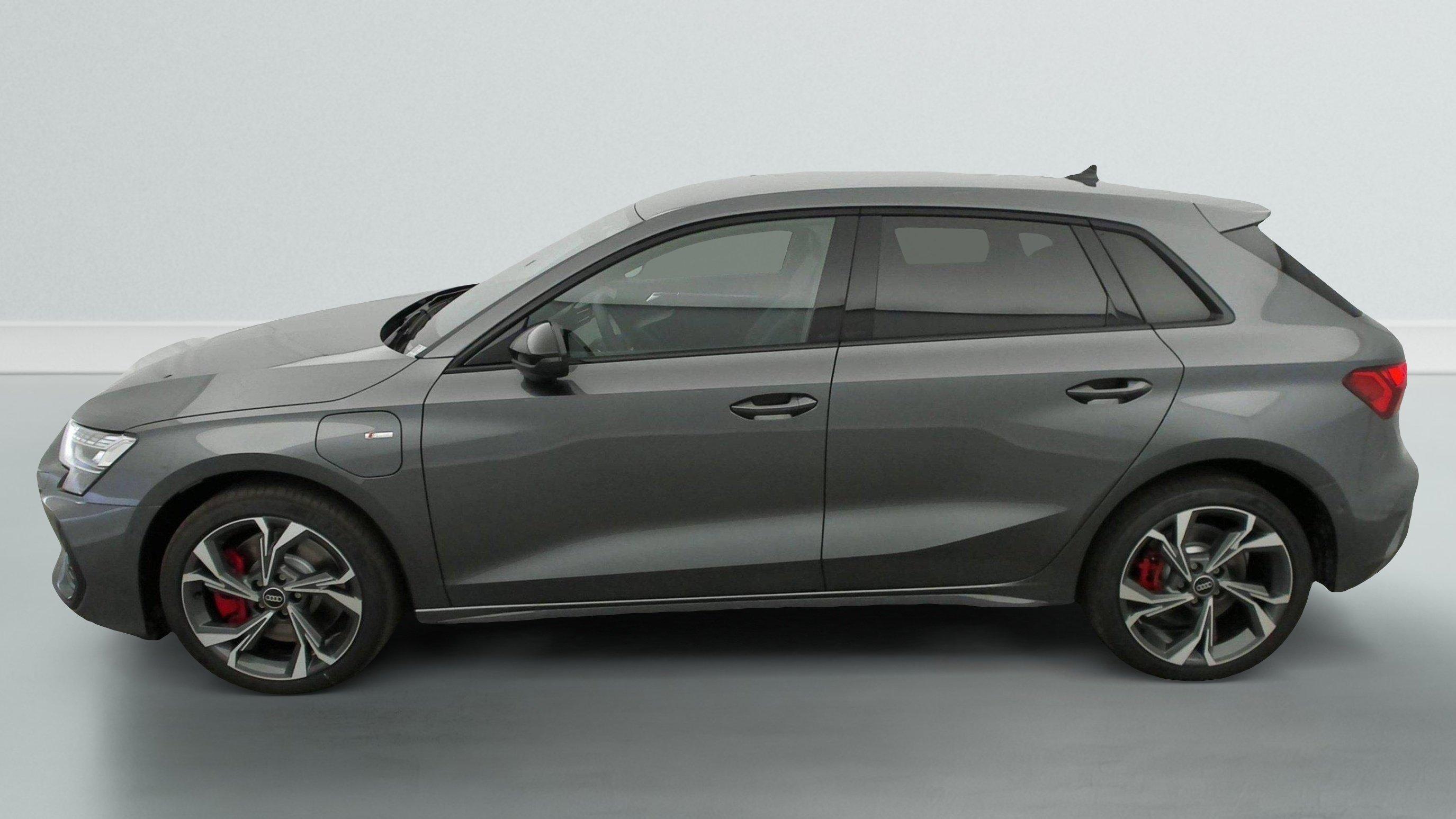 Audi A3 SPORTBACK NOUVELLE 45 TFSI E HYBRIDE RECHARGEABLE 272 S TRONIC 6 S LINE