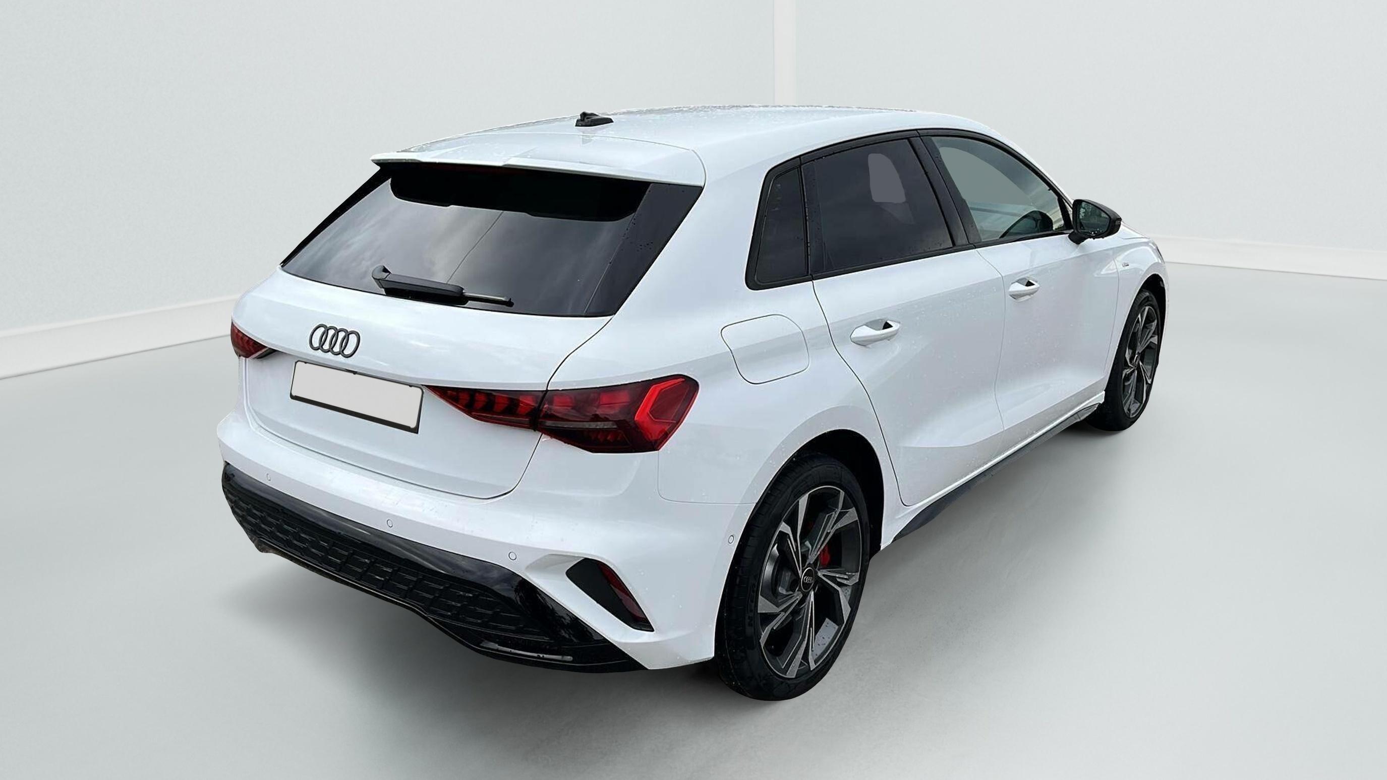 Audi A3 SPORTBACK NOUVELLE 45 TFSI E HYBRIDE RECHARGEABLE 272 S TRONIC 6 S LINE