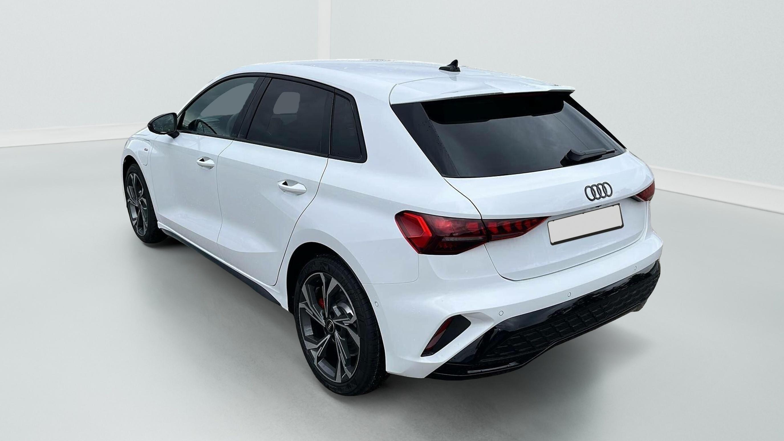 Audi A3 SPORTBACK NOUVELLE 45 TFSI E HYBRIDE RECHARGEABLE 272 S TRONIC 6 S LINE