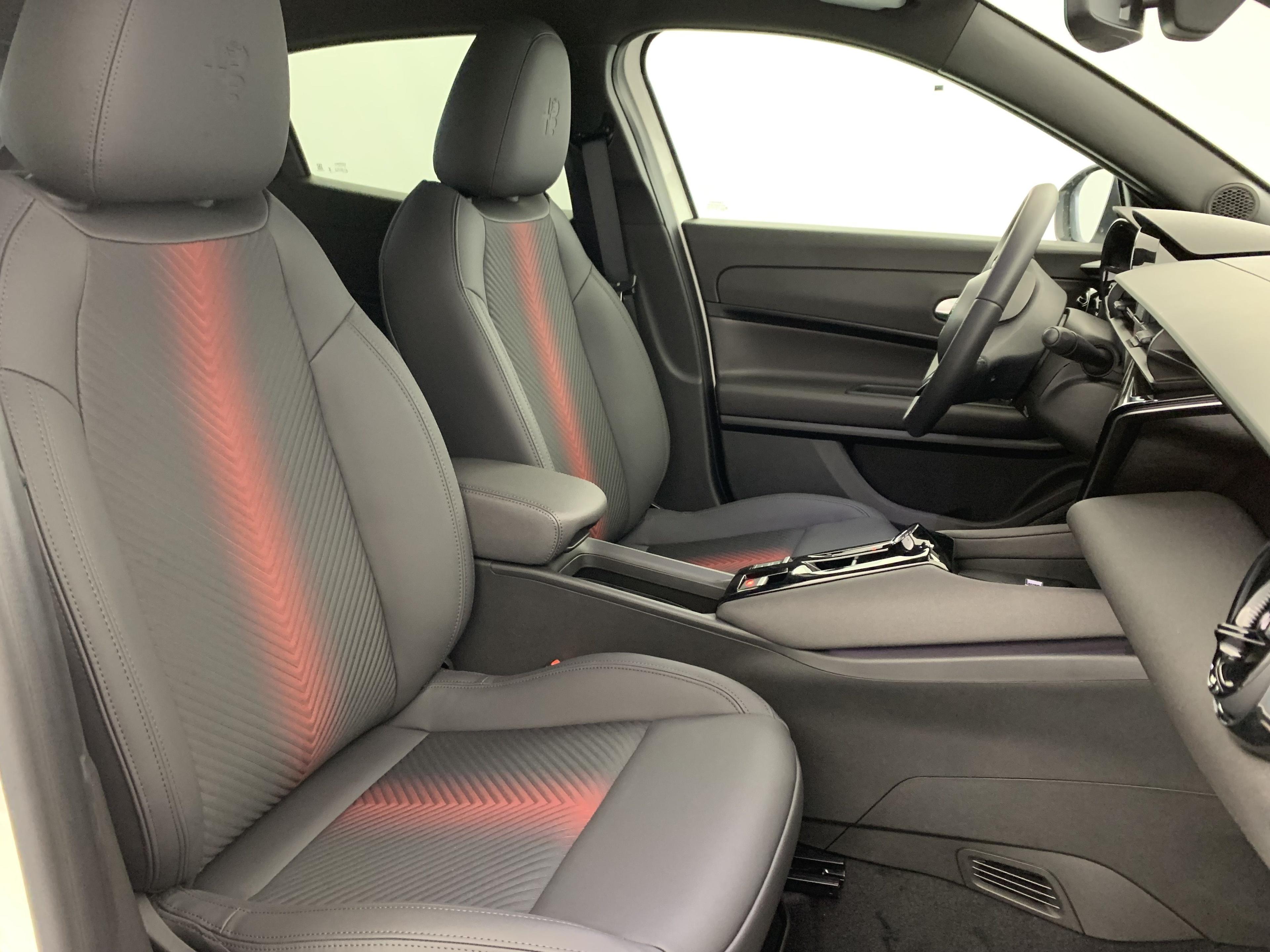 alfa romeo Junior 1.2 Ibrida 145 ch e-DCT6 Ti