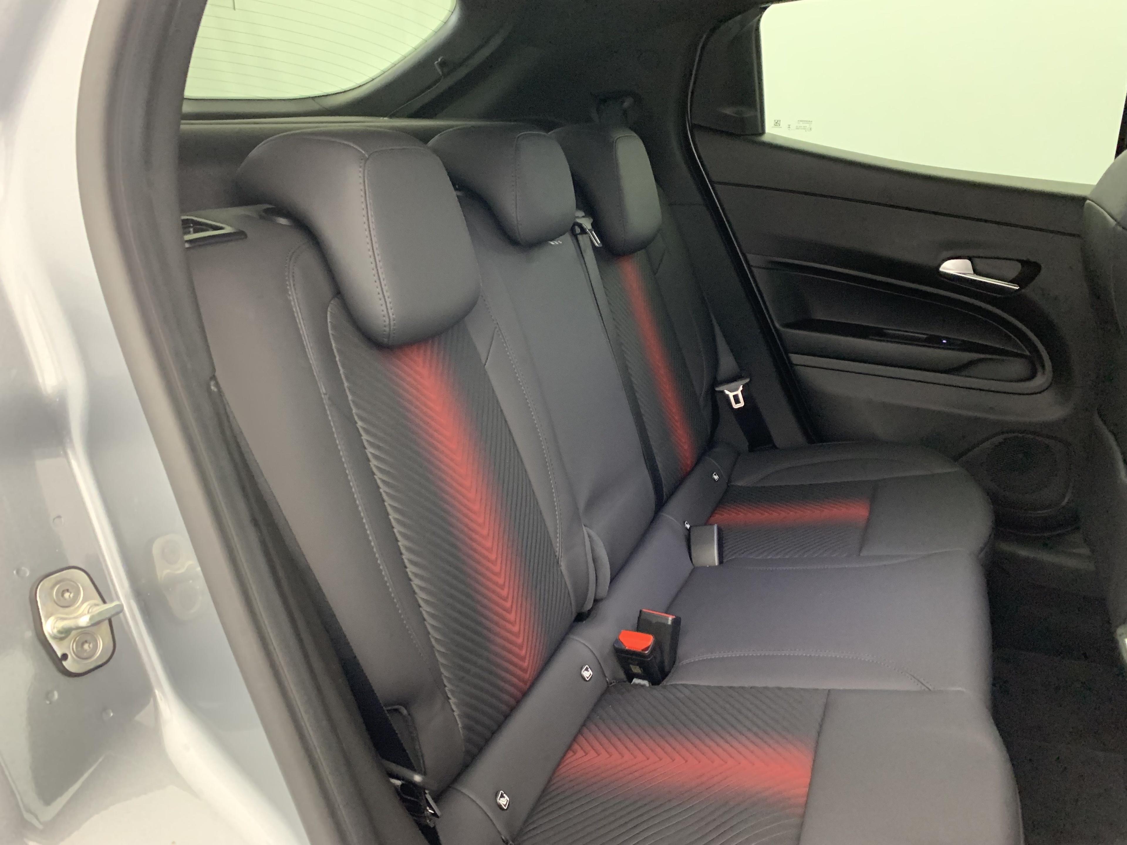 alfa romeo Junior 1.2 Ibrida 145 ch e-DCT6 Ti