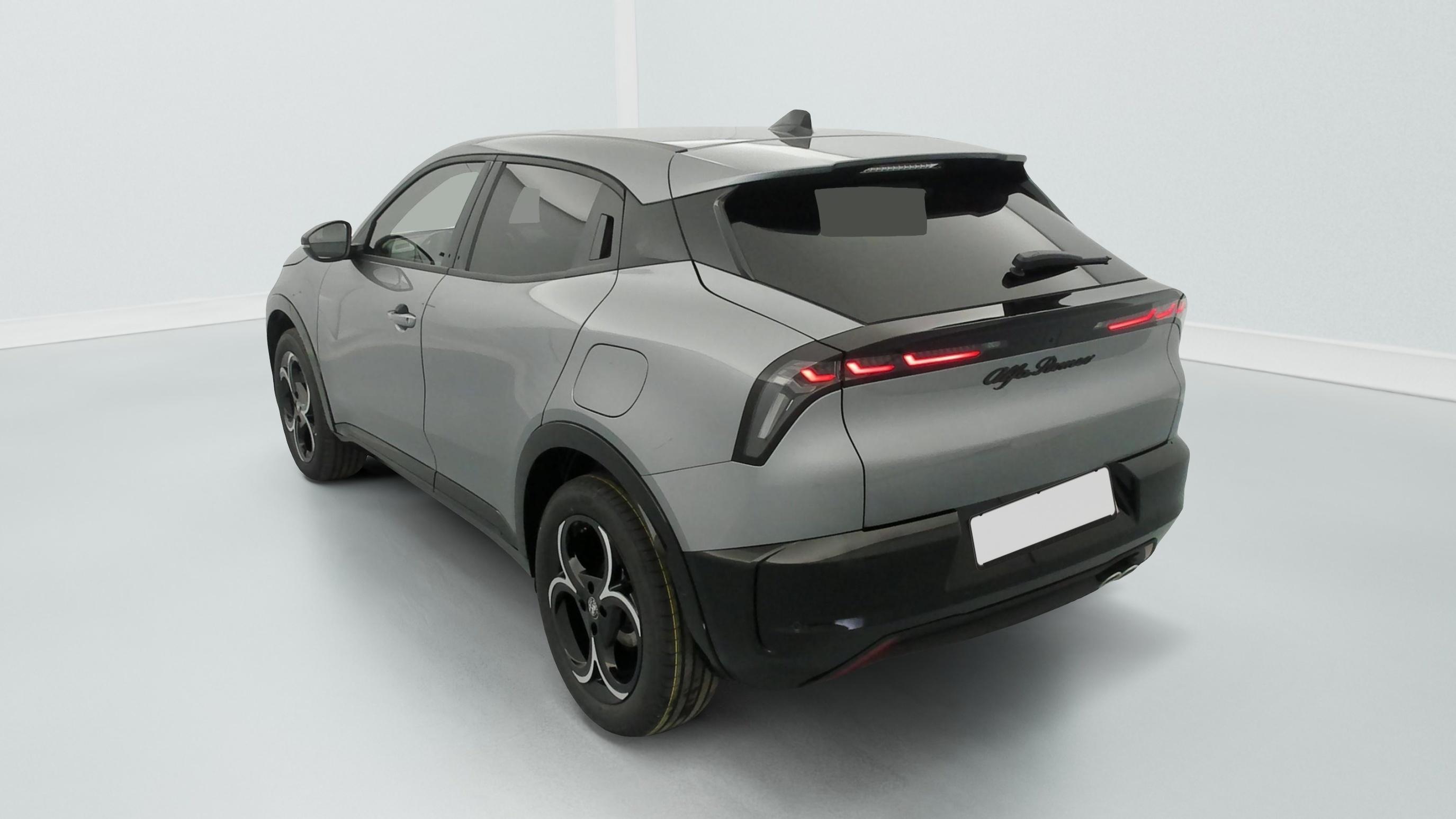 alfa romeo Junior 1.2 Ibrida 145 ch e-DCT6 Ti
