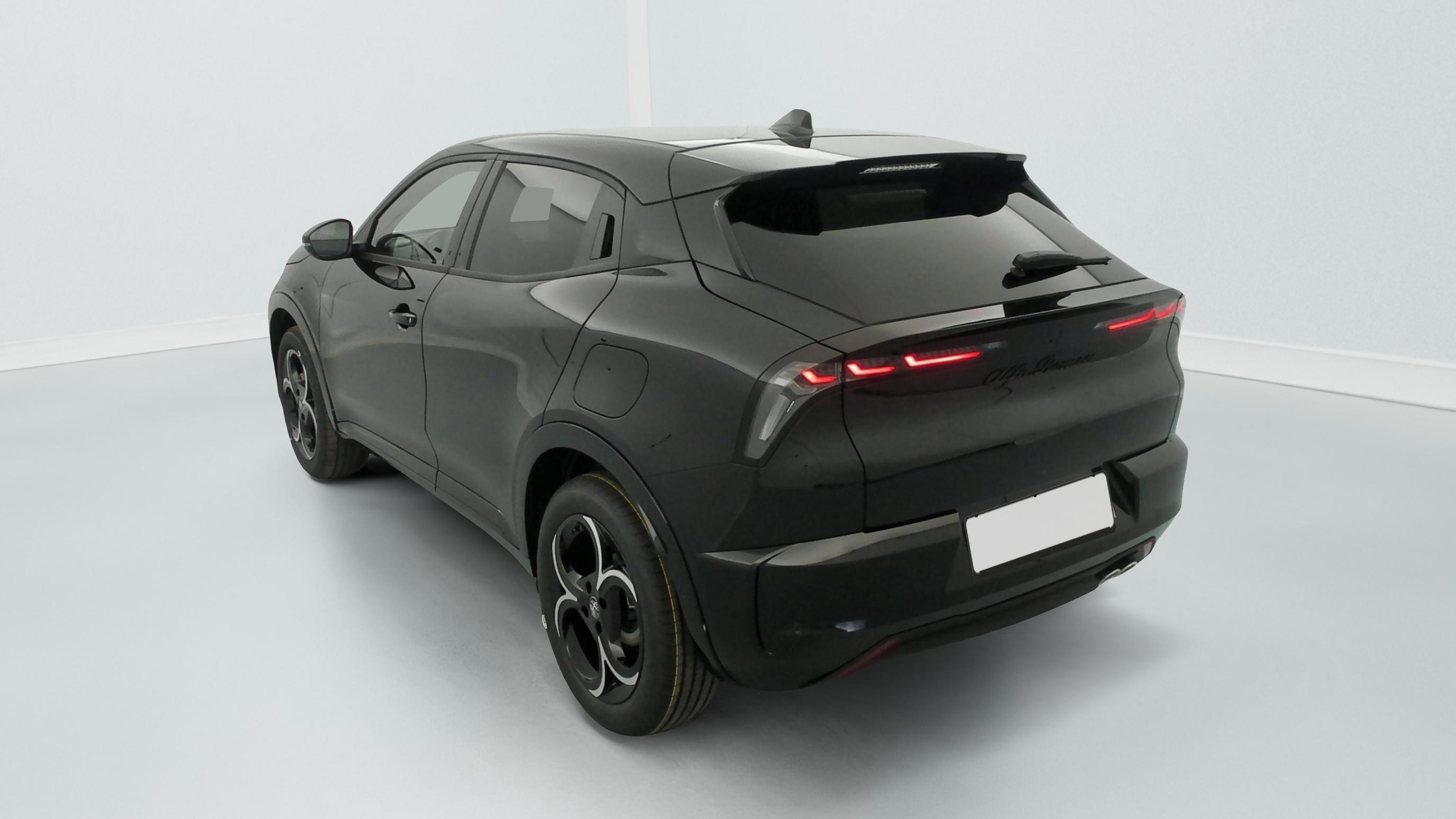 alfa romeo Junior 1.2 Ibrida 145 ch e-DCT6 Ti
