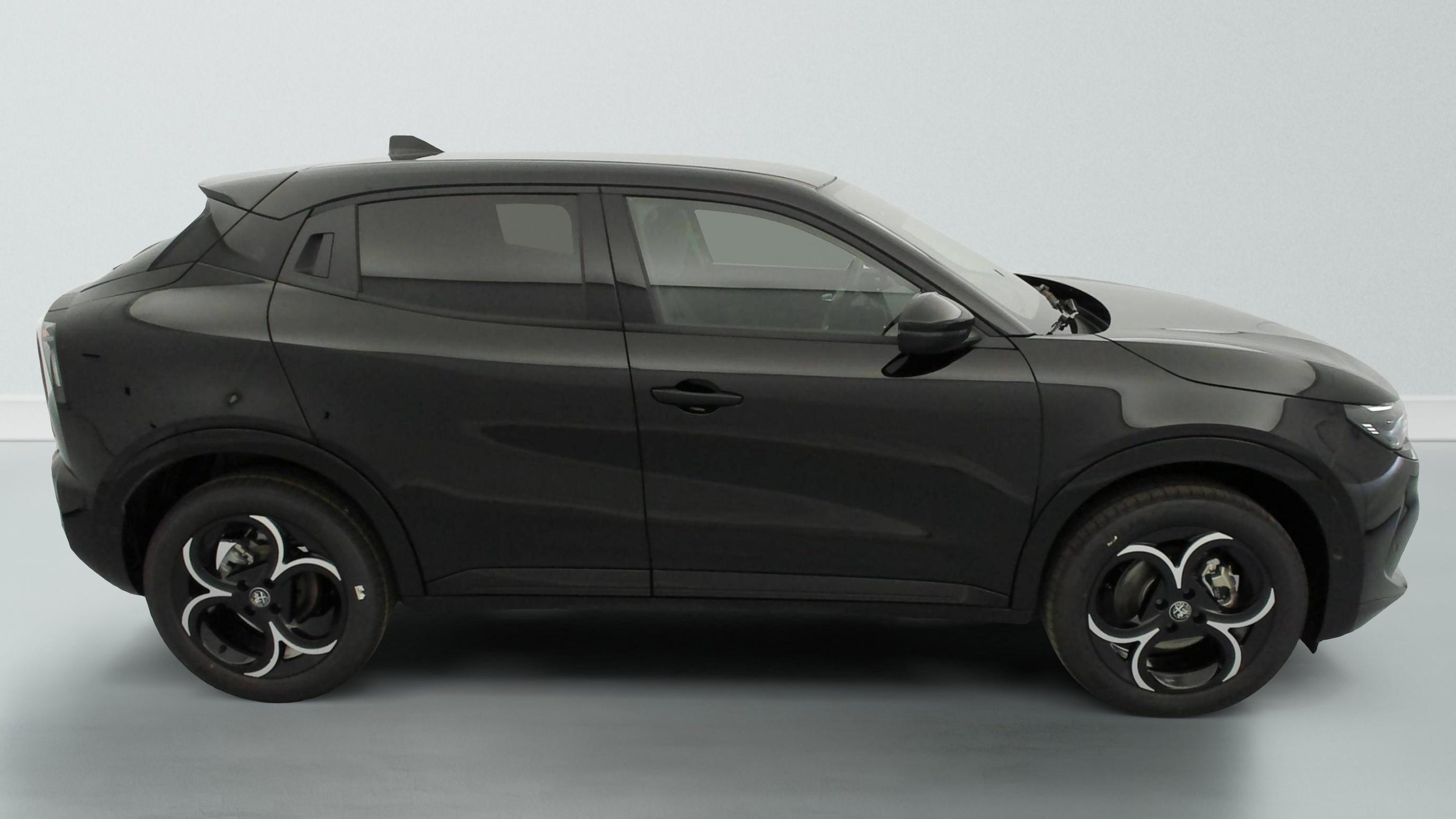 alfa romeo Junior 1.2 Ibrida 145 ch e-DCT6 Ti