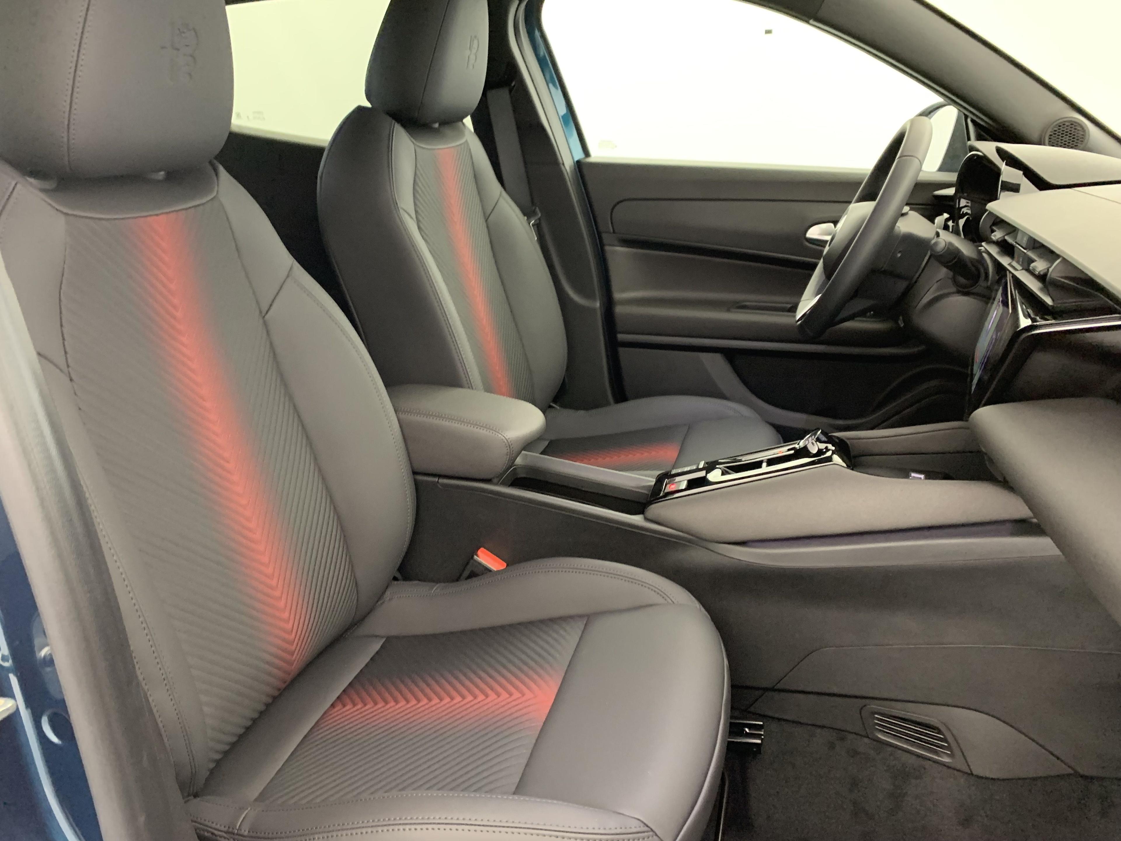 alfa romeo Junior 1.2 Ibrida 145 ch e-DCT6 Ti