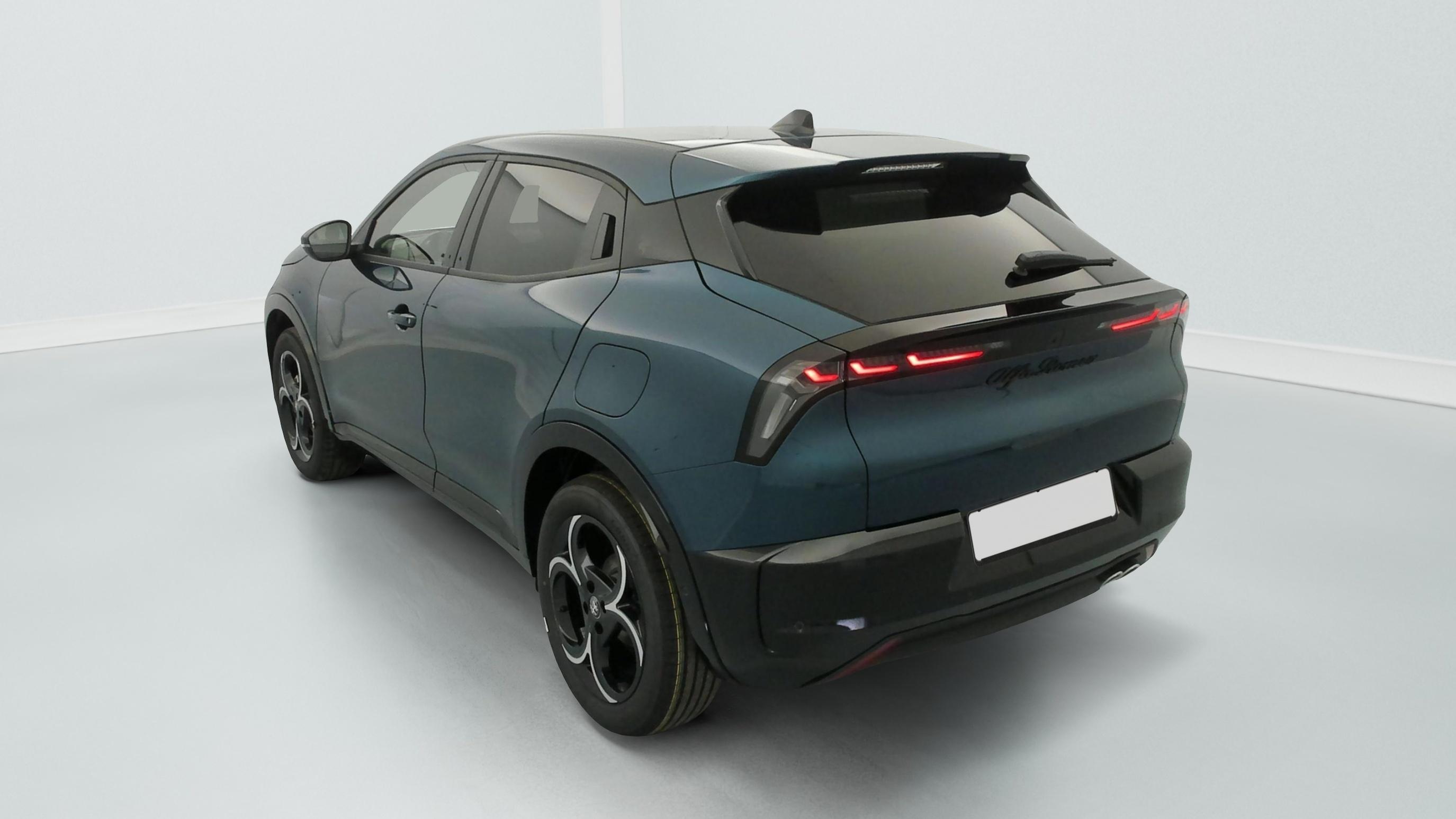 alfa romeo Junior 1.2 Ibrida 145 ch e-DCT6 Ti