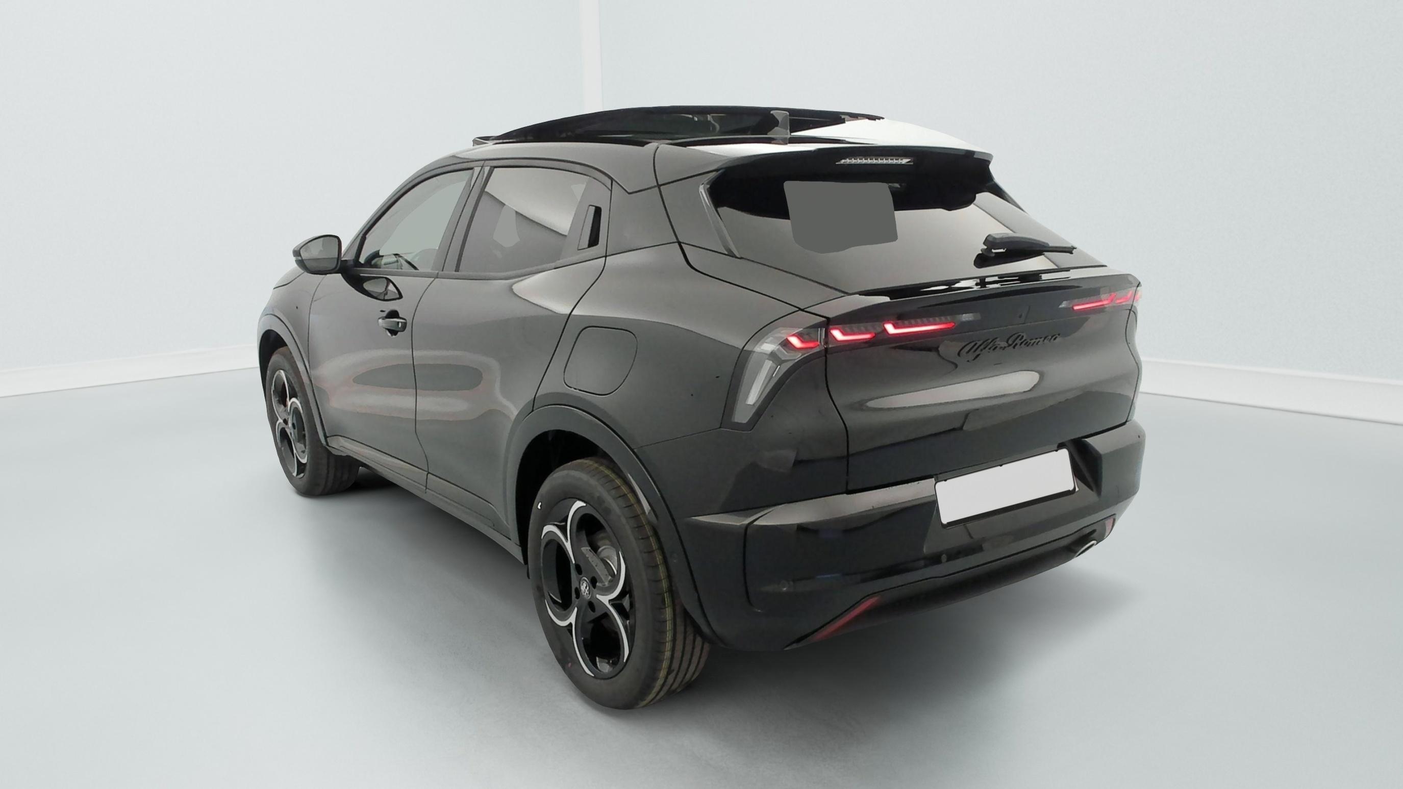 alfa romeo Junior 1.2 Ibrida 145 ch e-DCT6 Q4 Ti