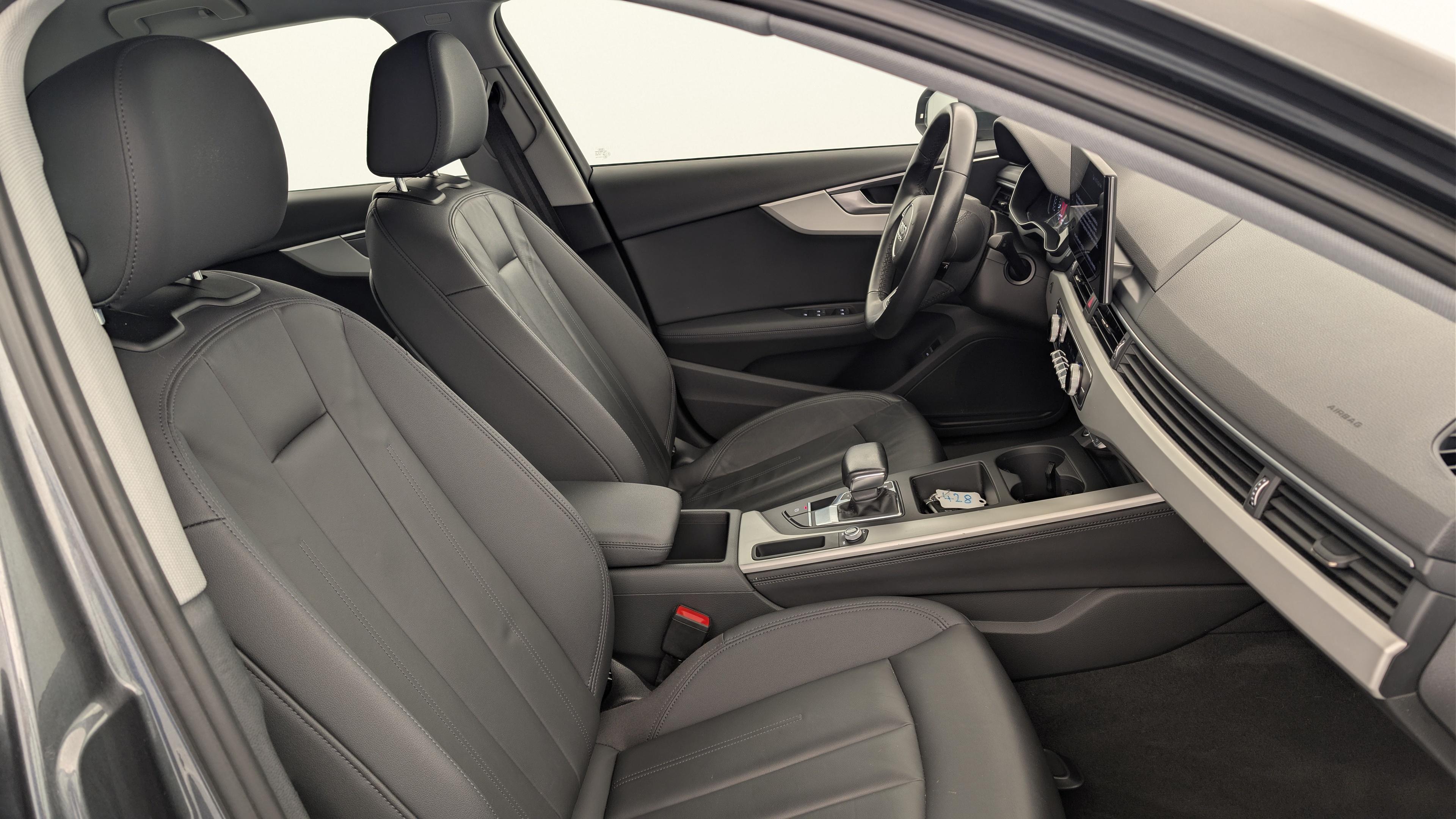 Audi A4 35 TFSI 150 S tronic 7 Design