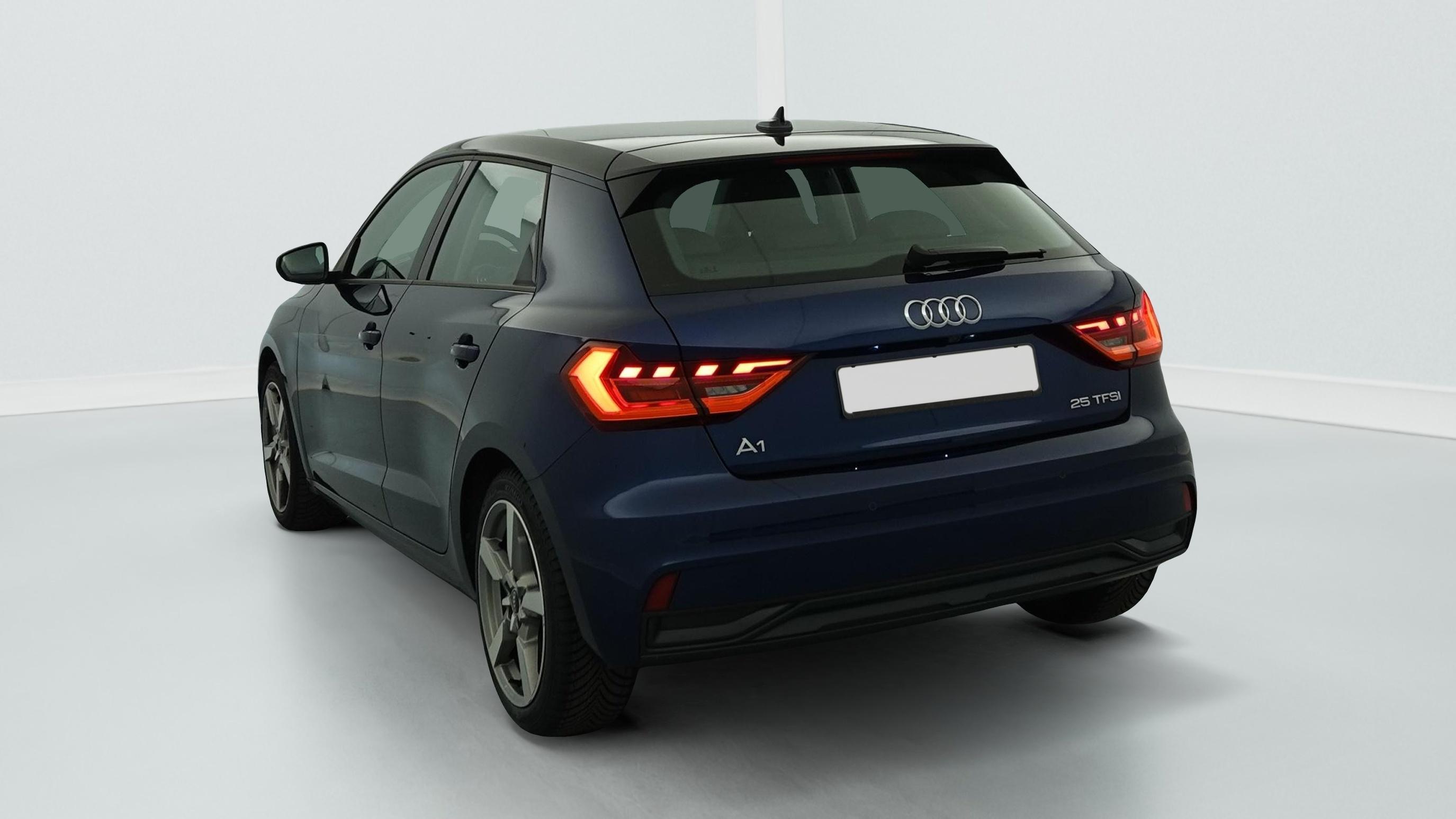 Audi A1 Sportback 25 TFSI 95 CH S TRONIC 7 ADVANCED 2